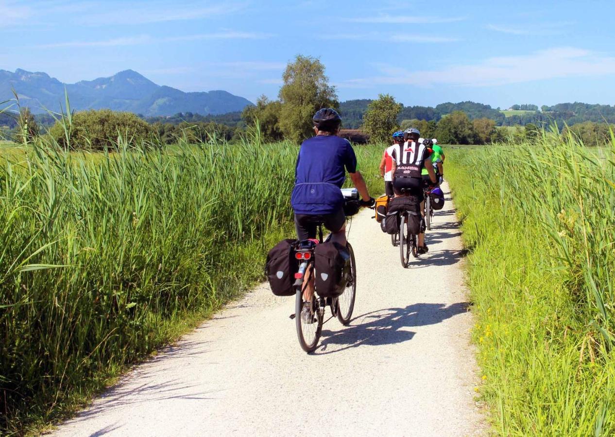 Lieblingseck Nachhaltige 5 Sterne Ferienwohnung Direkt Am Chiemsee Gstadt am Chiemsee Ngoại thất bức ảnh